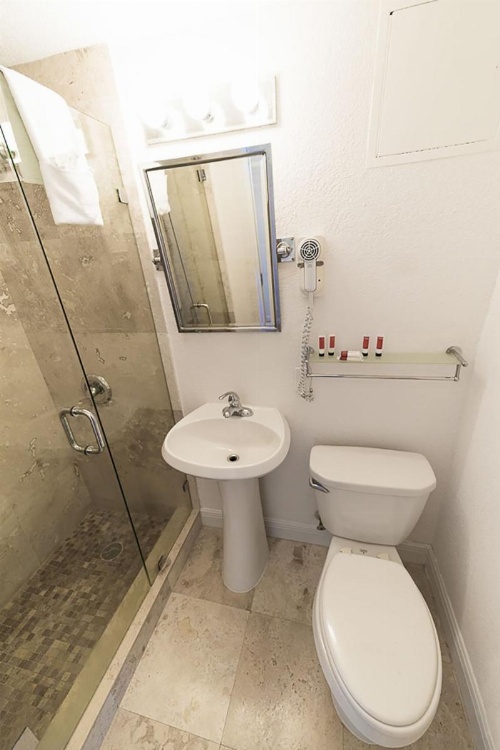 BROADMORE MIAMI BEACH image 18